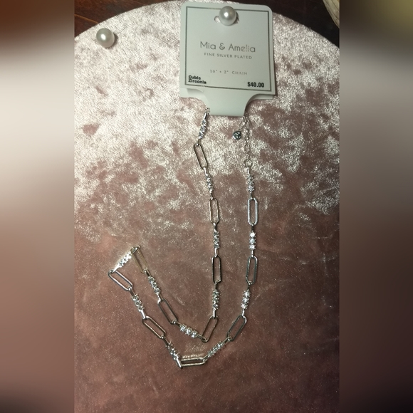 Necklace - Picture 3 of 4